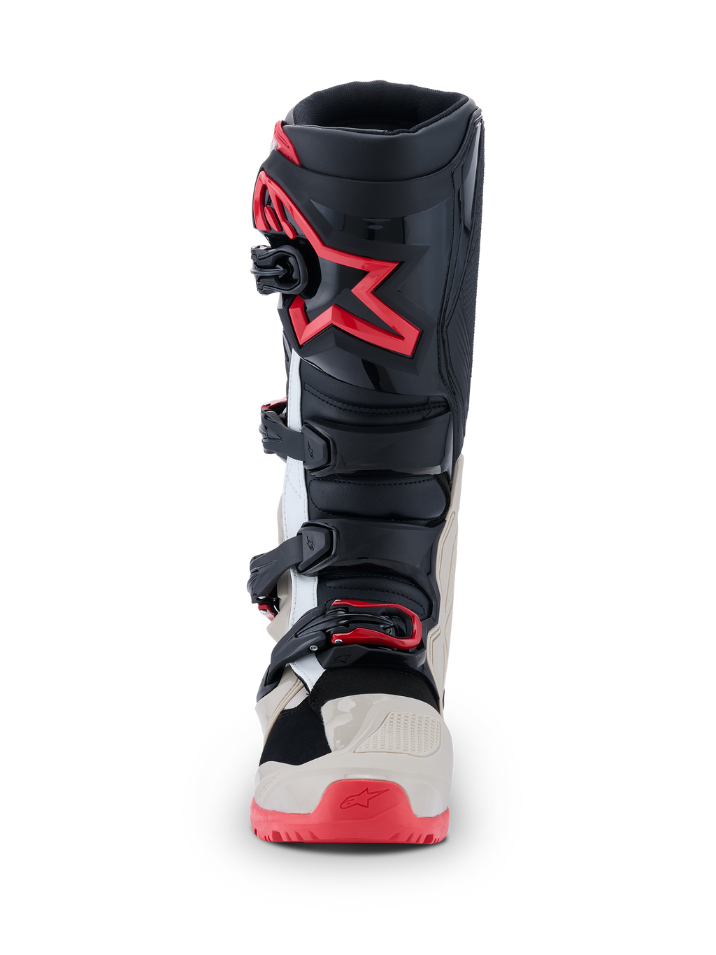 Alpinestars 2026 Tech 7 Enduro-stövlar, motocross-stövlar, svarta, ljusgrå och klarröda, vy framifrån som visar spännsystemet med flera spännen och röd stjärnlogotyp på skenbenet