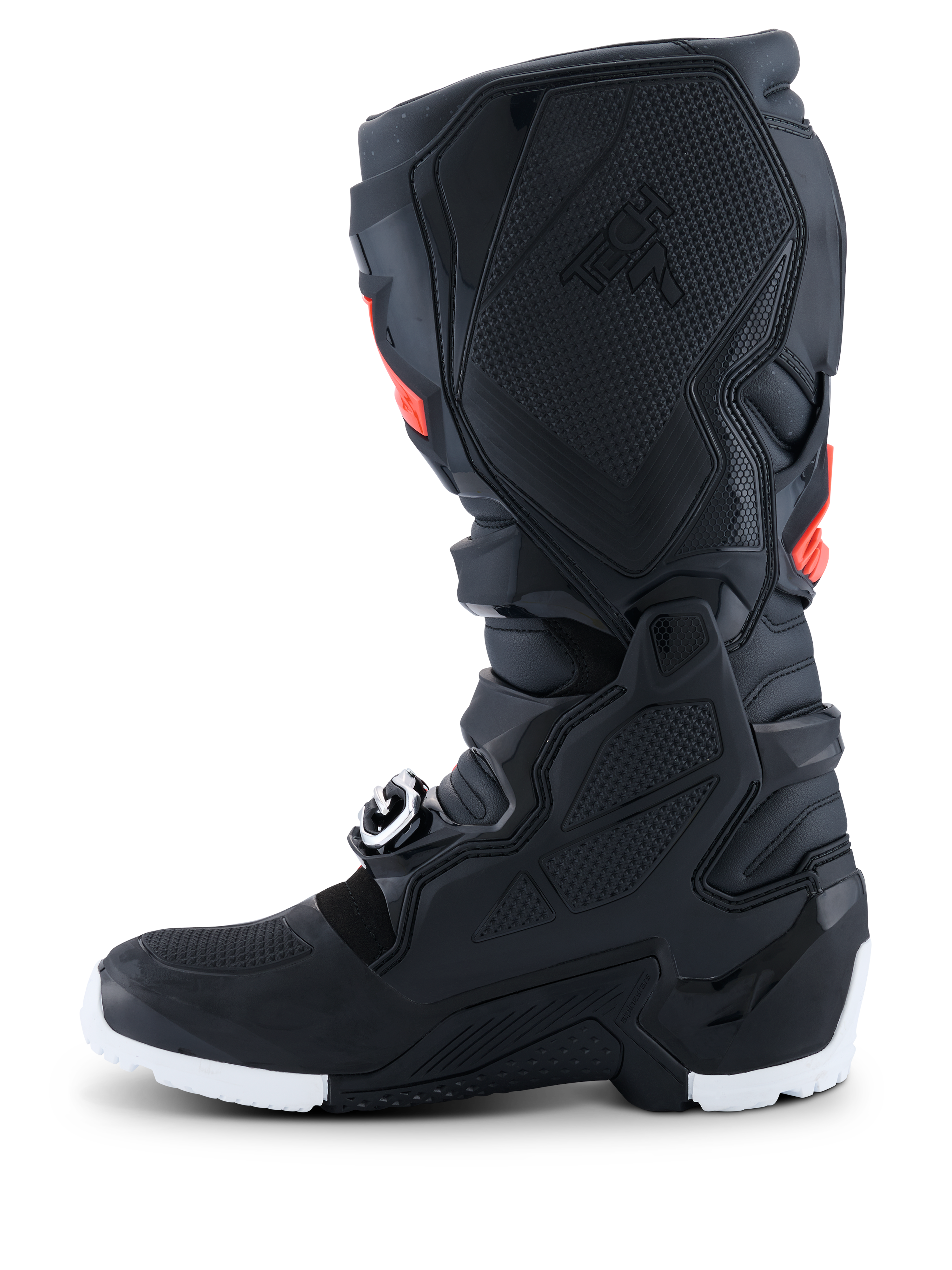 Alpinestars 2026 Tech 7 Enduro Drystar®-stövlar, enduro- och motocross-stövlar, svarta med röd fluo och vita detaljer, sidoprofil som framhäver den mediala TPU-greppanelen med bikakestruktur och den vita sulan, hållbar vattentät konstruktion för offroad-prestanda