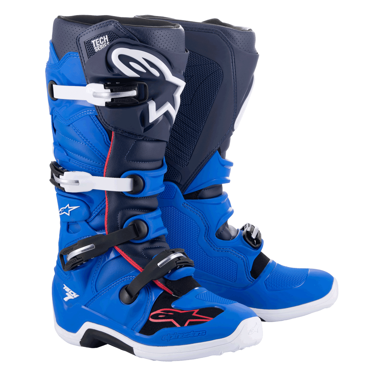 Alpinestars Tech 7-stövlar, motocross-stövlar, Alpine Blue, Night Navy och Bright Red, med vita och svarta aluminiumspännen, stor vit stjärnlogotyp på smalbenet och slitstarka vita sulor, skyddsutrustning för terrängkörning