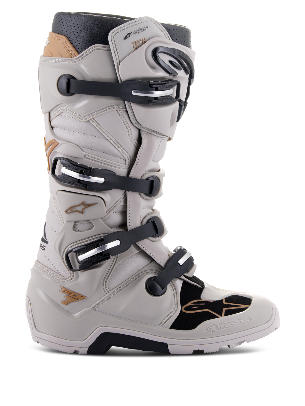 Alpinestars Tech 7 Enduro Drystar-stövlar, vattentäta enduro-motorcykelstövlar, grå sand och svarta med gulddetaljer, stängningssystem med fyra spännen, TPU-skyddsplattor, robust sula för grepp vid terrängkörning