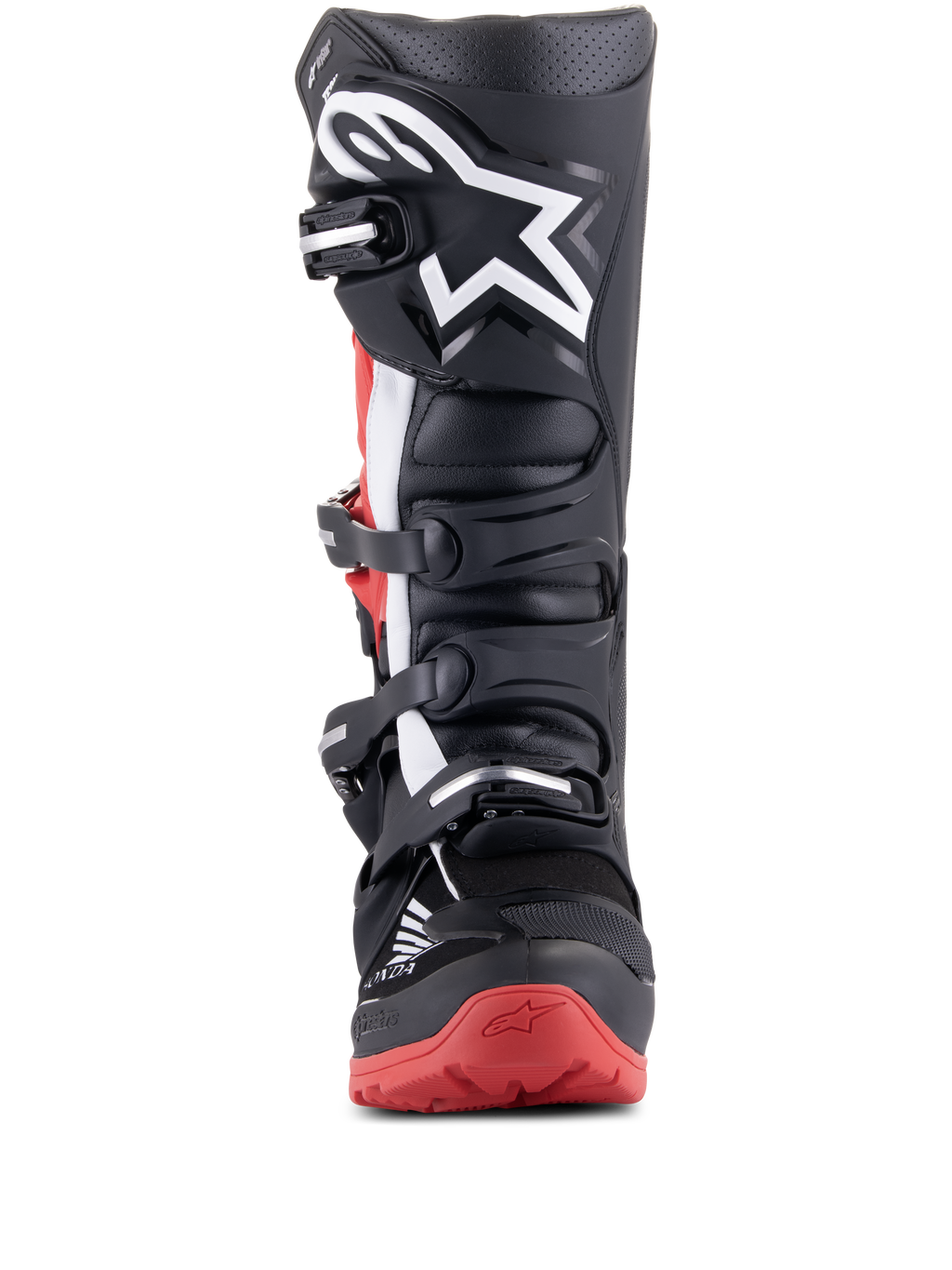 Alpinestars Honda Tech 7 Enduro Drystar-stövlar, svarta och klarröda, sedda framifrån, visar stängningssystemet med flera spännen, stor vit stjärnlogotyp på smalbenet och röd sula med Honda-logotyp, vattentäta off-road motorcykelstövlar