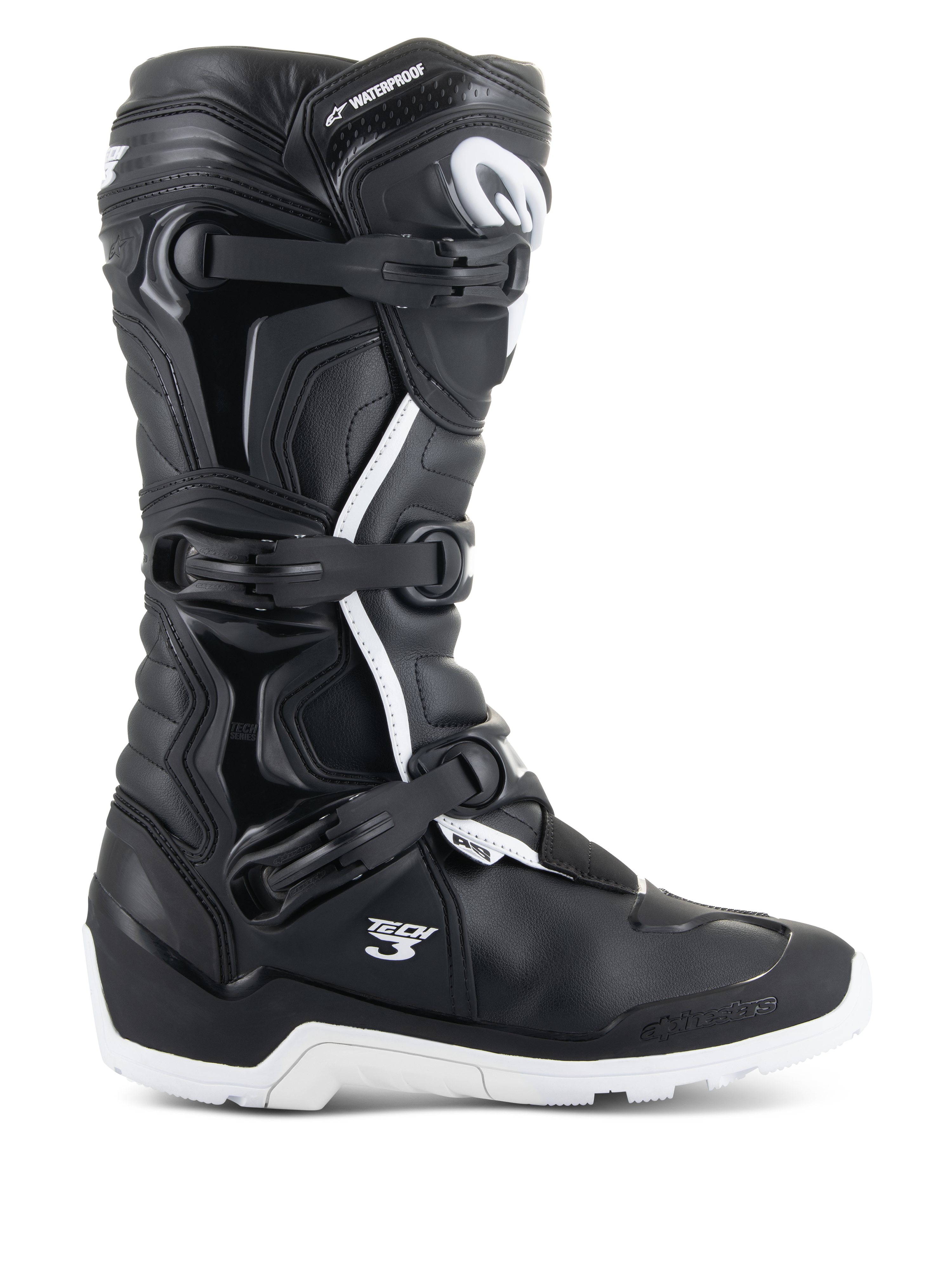 Alpinestars Tech 3 Enduro Waterproof Boots, profilvy, svarta och vita, har ett stängningssystem med tre spännen, förstärkta TPU-skyddspaneler, grovmönstrad vit sula, "Tech 3"- och "Waterproof"-logotyper, hållbara motorcykelstövlar för terräng- och äventyrskörning