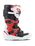 Alpinestars Youth Tech 3S-stövlar, motocross-stövlar, vit, svart och klarröd, sidoprofil, med ett stängningssystem med flera spännen, förstärkt skenbensplatta och slitstark vit sula, skyddsutrustning för juniorer inom terrängkörning