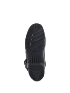 Alpinestars Tech 5-stövlar, vy av sulan, svart, detaljerat mönstrat slitbanemönster för grepp i terräng, med präglad Alpinestars-logotyp och stjärnsymbol, hållbar konstruktion för motocross