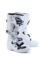 Alpinestars Ungdom Tech 7S stövlar, motocrossstövlar för ungdomar, vita och svarta, CE-certifierade med TPU-skydd och robusta spännen för terrängkörning.