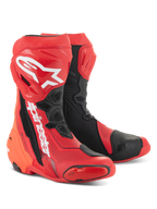 Alpinestars Supertech R Vented-stövlar, klarröda och svarta, högpresterande racingstövlar för motorcykel med omfattande perforeringar, vit A-stjärna-logotyp på smalbenet och hållbara TPU-skyddspaneler