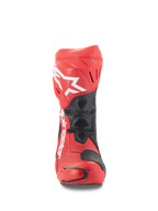 Alpinestars Supertech R Vented-stövlar, vy framifrån, klarröda och Red Fluo med svarta detaljer, vit Alpinestars-logotyp på smalbenet, perforerad mikrofiberkonstruktion för luftflöde, skyddande TPU-paneler för racing