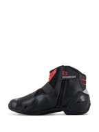 Alpinestars SMX-1 R V2 Vented Boots, Black and Red, low-cut motorcycle riding shoe, side profile showing medial zipper closure, perforated microfiber upper for airflow, red accents on the ankle and tongue, performance footwear for road riding.
