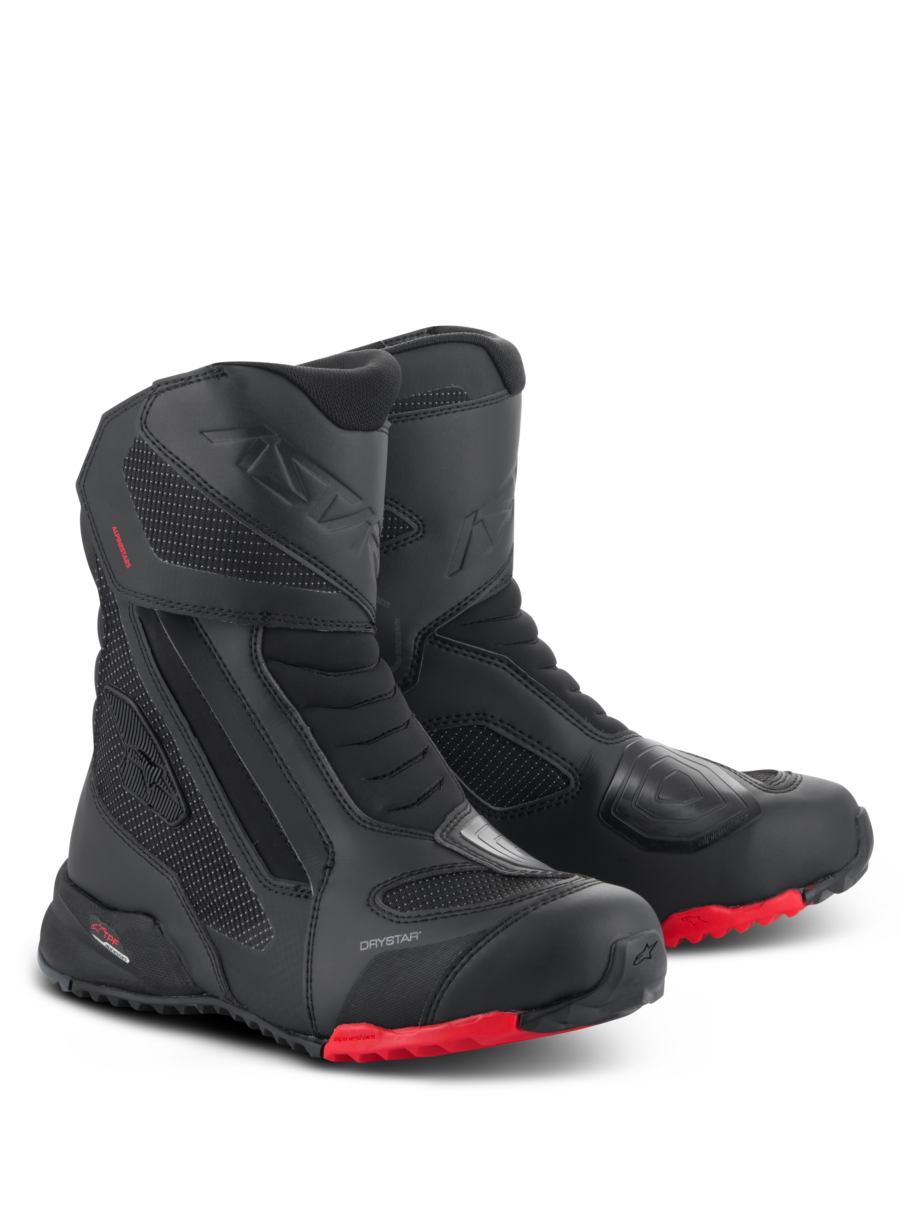 Alpinestars RT-7 Drystar-stövlar, motorcykelstövlar för touring, svarta och röda, med vattentätt Drystar-membran, hållbar konstruktion i textil och mikrofiber, röda grovmönstrade sulor och skyddande förstärkta områden för äventyr i all terräng