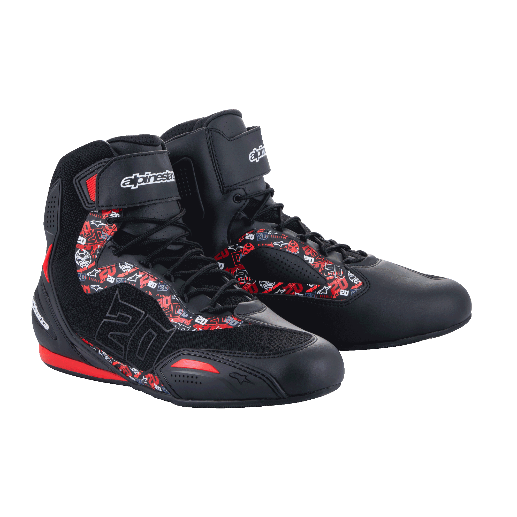 Alpinestars FQ20 Faster-3 Rideknit®-skor, motorcykelskor, svarta och ljusröda, med röda och vita grafiska mönster och Fabio Quartararos nummer 20, konstruktion i stickad mesh och mikrofiber, Alpinestars-logotyp på vristremmen, sportig urban design för vägkörning