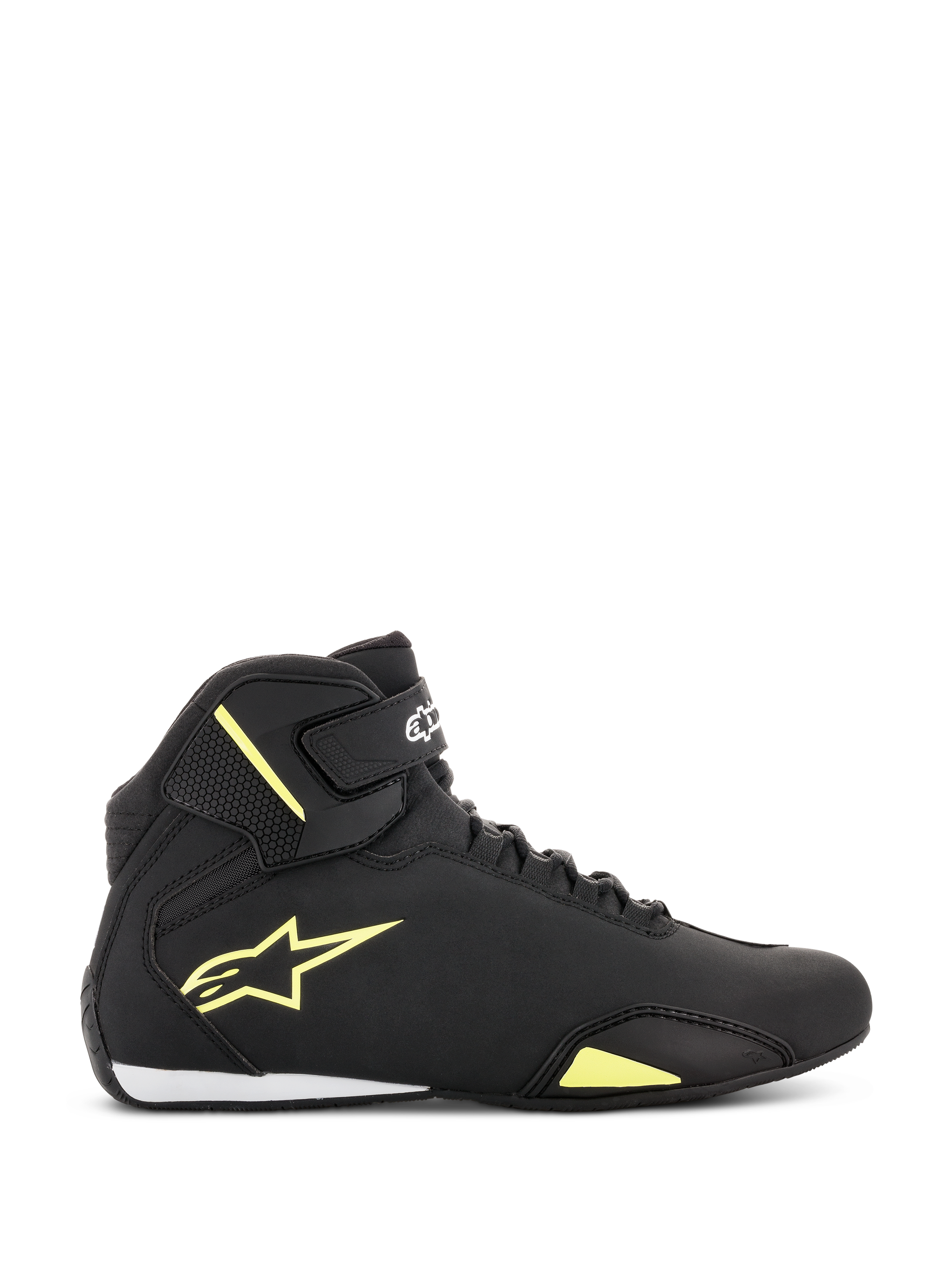 Alpinestars Sektor-skor, motorcykelskor, svarta och fluorescerande gula, sidovy som visar gul stjärnlogotyp, ankelrem med logotyp och vit häldetalj på en smidig ovandel i mikrofiber.