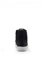 Alpinestars Stated skor, urbana MC-sneakers för herrar, vy bakifrån i svart nubuck och canvas med vita sulor.