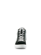 Alpinestars Stated Shoes, svart, grå och vit, framifrån vy av high-top sneaker för motorcykelkörning, vita skosnören, svart tåparti i mocka, gråa canvaspaneler, vit vulkaniserad sula, urban street-stil