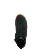 Alpinestars Stated-skor, vy uppifrån av urban motorcykelsko, svart ovandel i mocka med gummifärgad vulkaniserad sula, minimalistisk skatinspirerad design, klassisk snörning och street-sneakerstil.