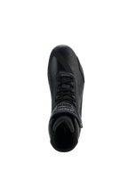 Alpinestars Faster-4 Drystar® skor, Black Cool Gray, vy uppifrån av motorcykelsko, med snörning och kardborreband vid ankeln, sömlös mikrofiberkonstruktion med Drystar®-märkning, slimmad atletisk profil för skyddande vägkörning.