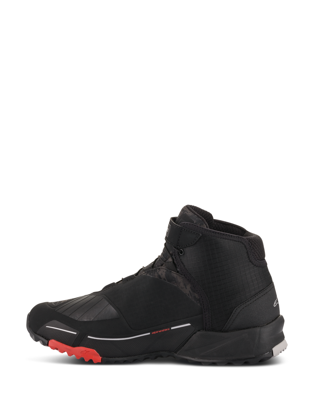 Alpinestars CR-X Drystar® MC-skor, Black Camo Red, vattentäta motorcykelskor, profilvy, svart textilöverdel med mörka kamouflagemönstrade paneler, röda detaljer på yttersulan, atletisk design inspirerad av löparskor