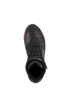 Alpinestars CR-X Drystar® MC-skor, Black Camo Red, vy uppifrån med kamouflagemönster och svarta skosnören, vristrem med vit Alpinestars-logotyp, vattentäta motorcykelskor med röda detaljer på sulan