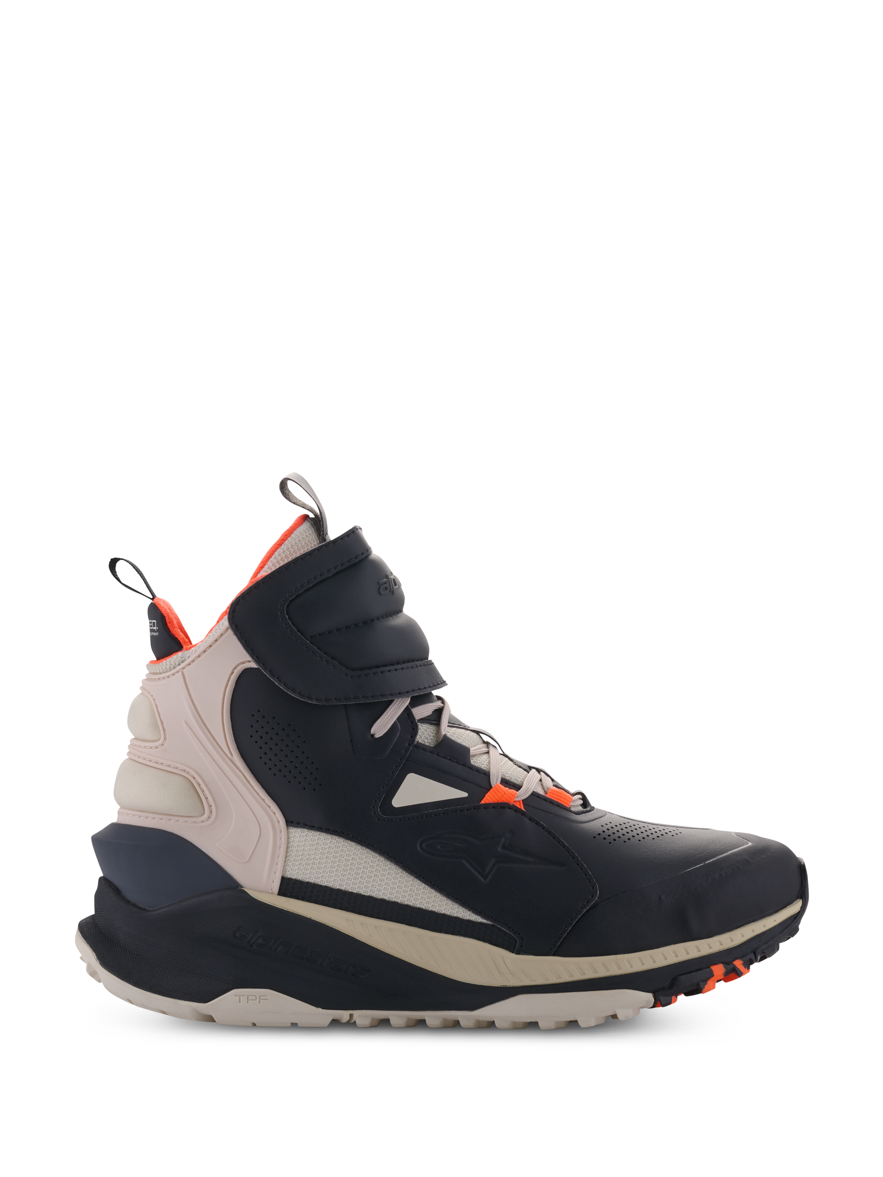 Alpinestars Speedstreet-skor, höga motorcykelsneakers, svart och mandelbeige med detaljer i Hot Orange, ovandel i mikrofiber i street-stil med perforerade detaljer, tjock ergonomisk sula, modern urban kördesign med kardborreband