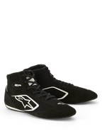 Alpinestars SP V3-skor FIA, racing-skor, svarta och vita, premium mockakonstruktion, med vit Alpinestars-logotyp på sidan och tunn racing-specifik sula för förbättrad pedalkänsla