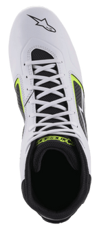 Alpinestars Tech-1 K Start V2-skor, kartingskor, vit, svart och neon gul, vy uppifrån som visar vit ovandel i mikrofiber, vita skosnören och svart mesh-interiör med gul logotyp