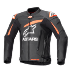 Alpinestars GP Plus V4 läderjacka, motorcykelracingjacka, svart med fluorescerande röda och vita accenter, stor vit ASTARS-logotyp på bröstet, externa axelsliders, strukturerad läderdesign för högpresterande körning