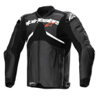Alpinestars Atem V5 läderjacka, svart och vit, professionell motorcykelracingjacka med en stor vit Alpinestars-logotyp över bröstet med en liten röd stjärna, perforerade läderpaneler, integrerade DFS RR-axelskydd och en strömlinjeformad aerodynamisk design för sportmotorcykelkörning.