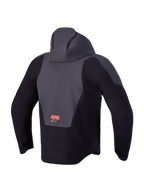 Alpinestars Aeroshell WP jacka, vattentät motorcykeljacka i softshell, svarta och mörka gråa färger med luva och logotypdetalj bakifrån