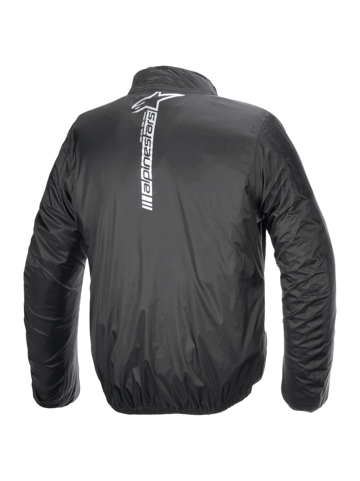 Alpinestars Hurricane Rain V2-jacka, vattentät regnjacka för motorcykel, svart, vy bakifrån med en stor vertikal vit Alpinestars-logotyp och ordmärke mitt på ryggen, lätt laminerat material med elastiska muddar och midja