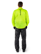 Alpinestars Hurricane Rain V2 jacka och byxor, vattentätt regnställ för motorcykel, klar fluorescerande gul jacka med vertikal svart logotyp på ryggen, svarta byxor, lätt textilmaterial designat för skydd vid körning i vått väder