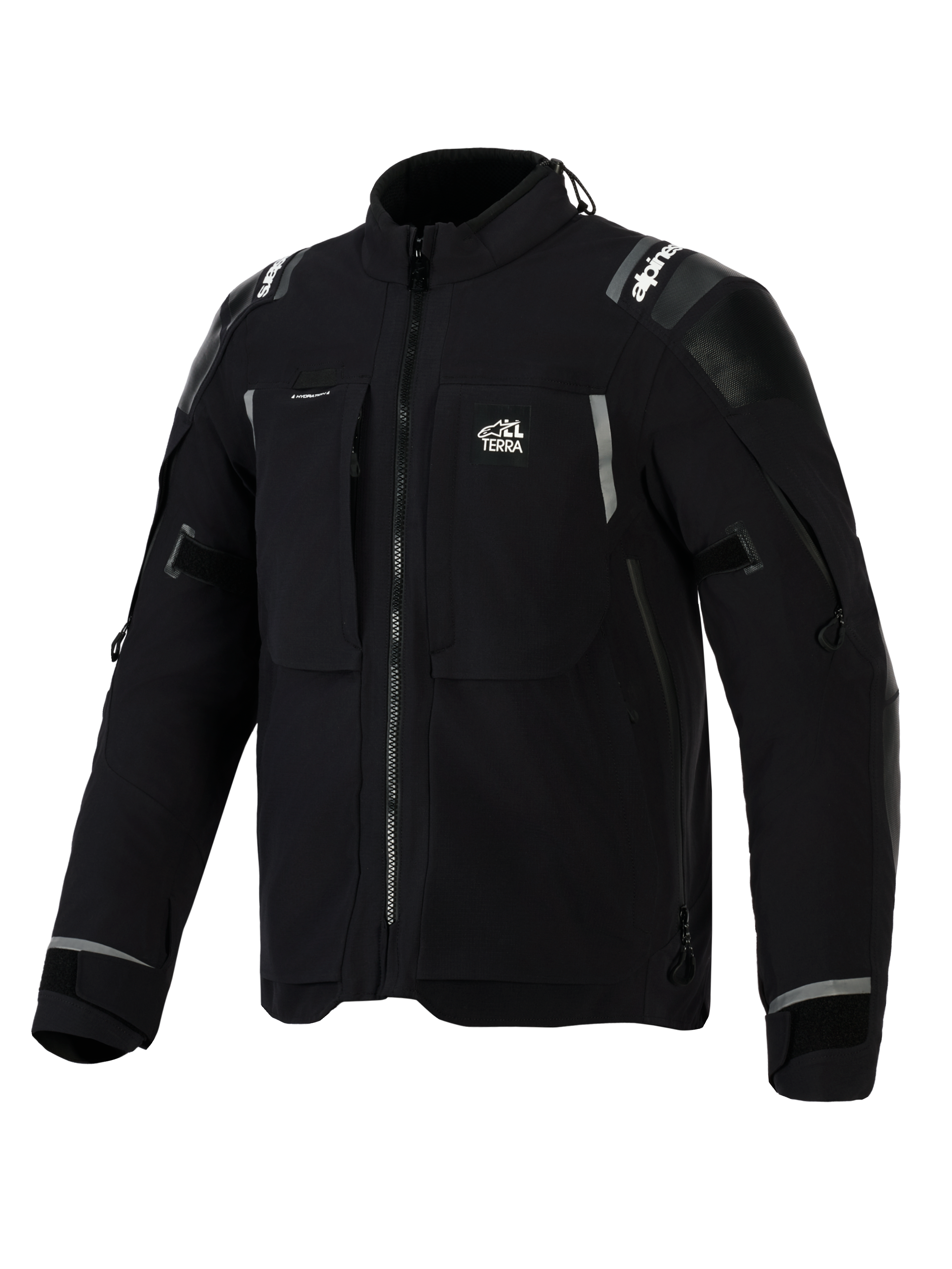Alpinestars Andes Pro Drystar® XF-jacka, svart och mörkgrå äventyrsmotorcykeljacka, vy snett framifrån, med 'ALL TERRA'-logotyp på bröstet, reflekterande logotyper på axlarna, flera vattentäta fickor med dragkedja och justerbara ärmslut.
