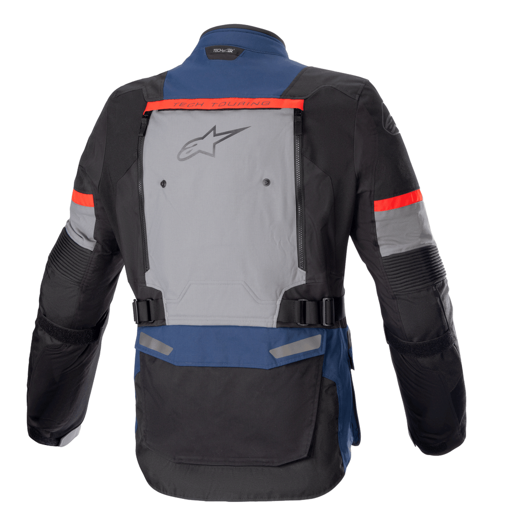 Alpinestars Bogotá Pro Drystar® jacka, motorcykeljacka för adventure-touring, mörkblå, svart och klarröd, baksida med en stor grå ventilationspanel med Alpinestars-logotyp, röda 'Tech Touring'-detaljer och justerbara midjeremmar