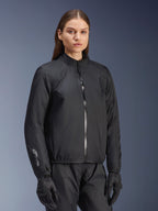Alpinestars Stella Andes Air Drystar®-jacka, motorcykeljacka för dam, svart, med det avtagbara vattentäta membranlagret med hel dragkedja framtill och Drystar-logotyp på ärmen, bärs med matchande svarta mc-byxor och handskar