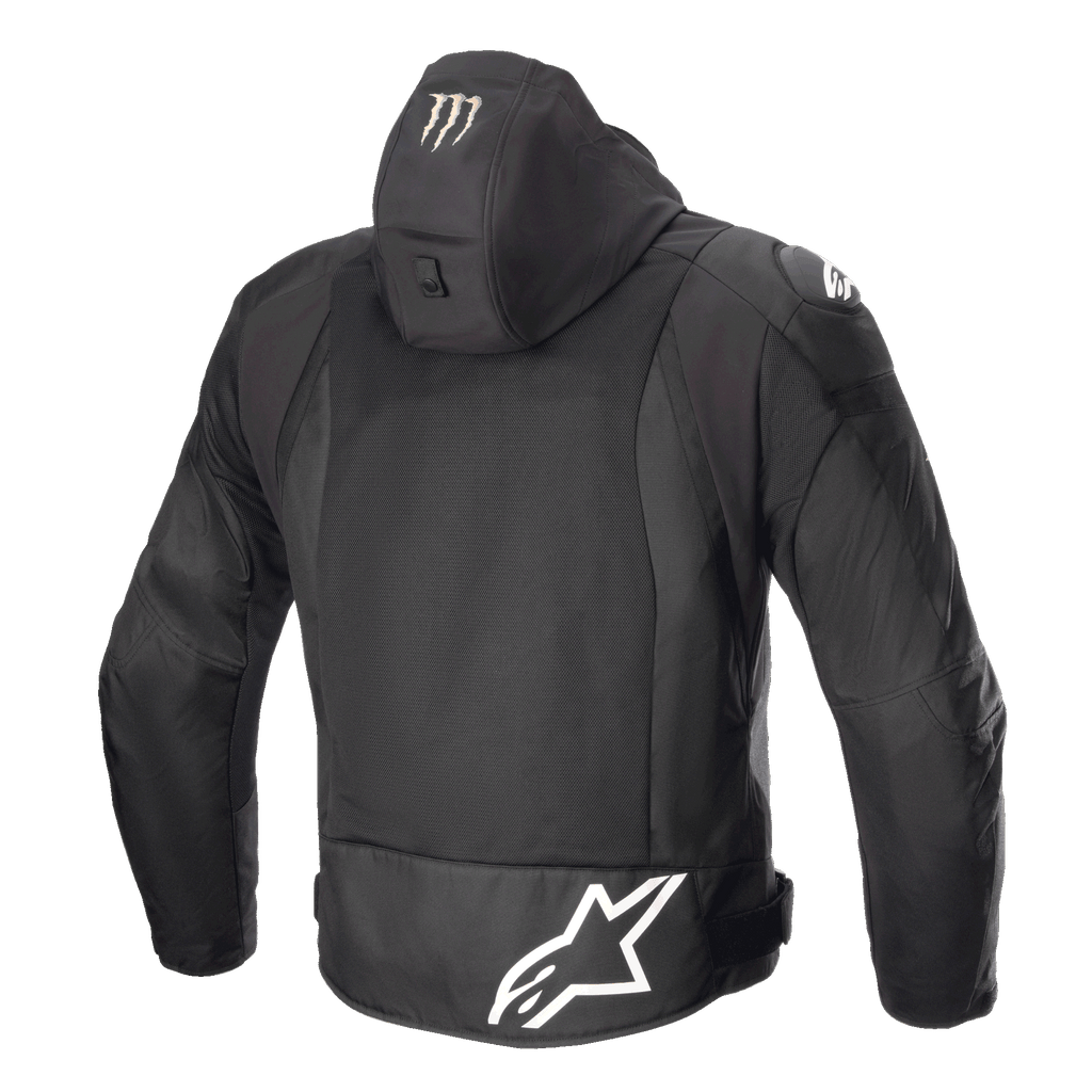 Alpinestars FQ20 Zaca Air Monster Jacka, motorcykeljacka i textil, svart och vit, vy bakifrån som visar en stor vit Alpinestars-logotyp på nedre ryggen, Monster Energy-klomärke på huvan, ventilationspaneler i 3D-mesh och DFS Lite-axelsliders.