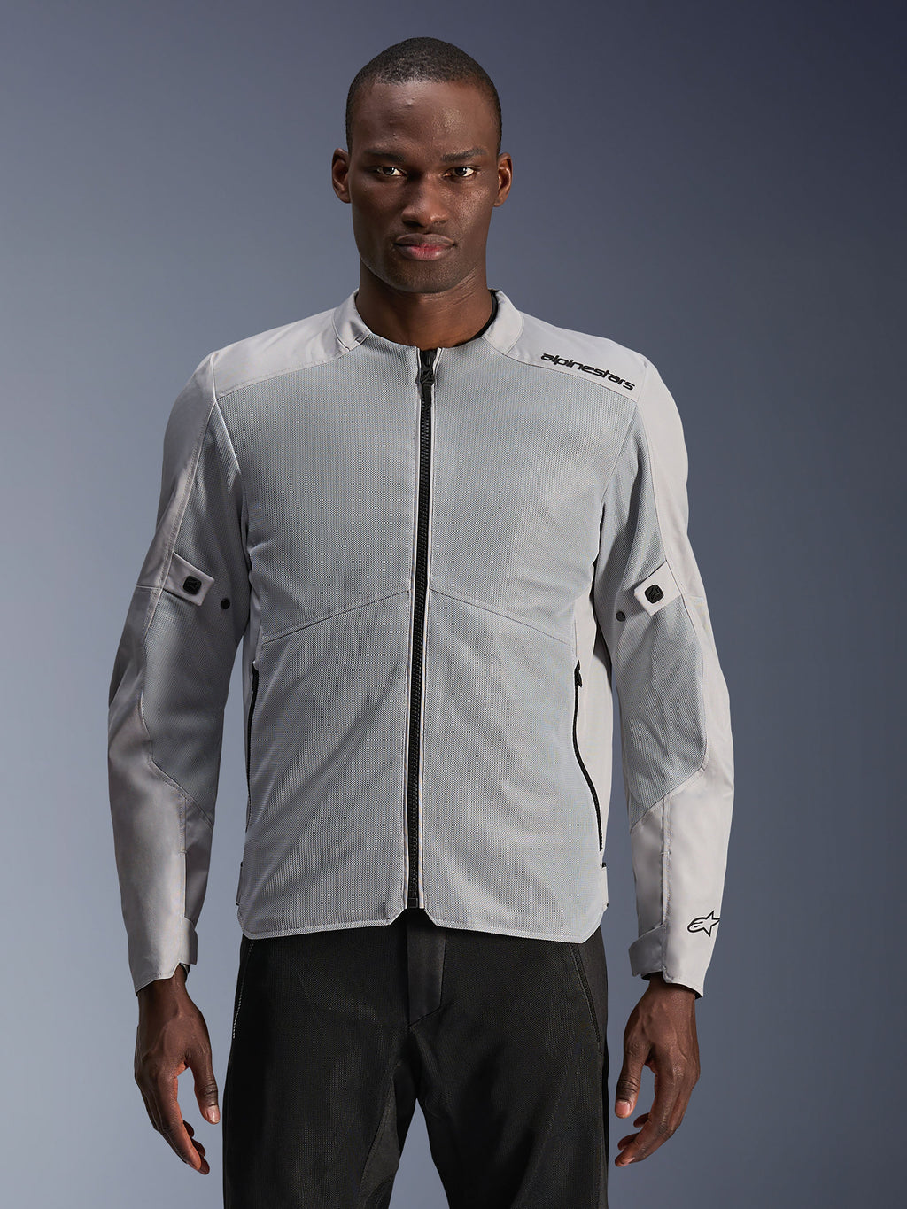 Alpinestars C-1 Air jacka, urban herr-MC-jacka, silver och grå, stora tekniska meshpaneler för maximalt luftflöde, CE-certifierad klass A med Nucleon Flex Plus-skydd, Tech-Air® Ready, lätt ventilerad design för stadskörning.