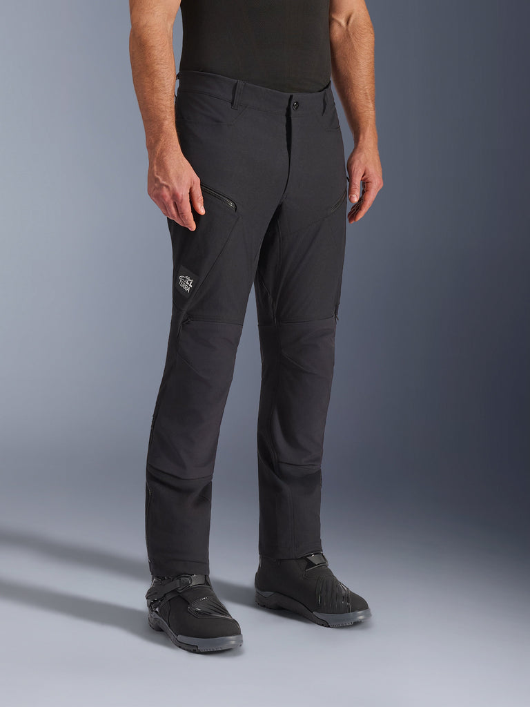 Explore AST Pants Short