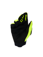 Alpinestars Youth & Kids Full Bore V2-handskar, motocrosshandskar, fluogul och svart, vy av handflatan som visar förstärkt syntetisk mocka, gula silikongrepp på fingrarna för kontroll av reglage, Alpinestars-logotyp, hållbart skydd för terrängkörning