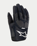 Alpinestars Youth 2024 Thermo Shielder-handskar, svarta motocrosshandskar, baksida som visar neoprenkonstruktion, grå laserlaminerade skyddsmönster, vit Alpinestars-logotyp och ASTARS-varumärke, isolerade för offroad-körning i svalt väder