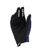 Alpinestars 2025 Ungdom Radar-handskar, motocrosshandskar, mörkblå och svarta, visar handflata i syntetisk mocka med vit text 'ONE GOAL' och 'ONE VISION' på fingrarna, vit Astars-logotyp på handleden, konstruktion i ett lager för terrängkörning