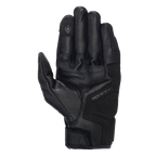Alpinestars Celer V3-handskar, svarta motorcykelhandskar i läder, vy över handflatan som visar förstärkt vaddering och pekskärmskompatibel fingertopp, slitstarkt getskinn med diskret Alpinestars-logotyp, utrustning för landsvägskörning med kort manschett
