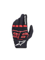 Alpinestars MM93 Losail V2 motorcykelhandskar, svarta och röd fluo, textil med hårt knogskydd och Marc Marquez 93-logotyp.