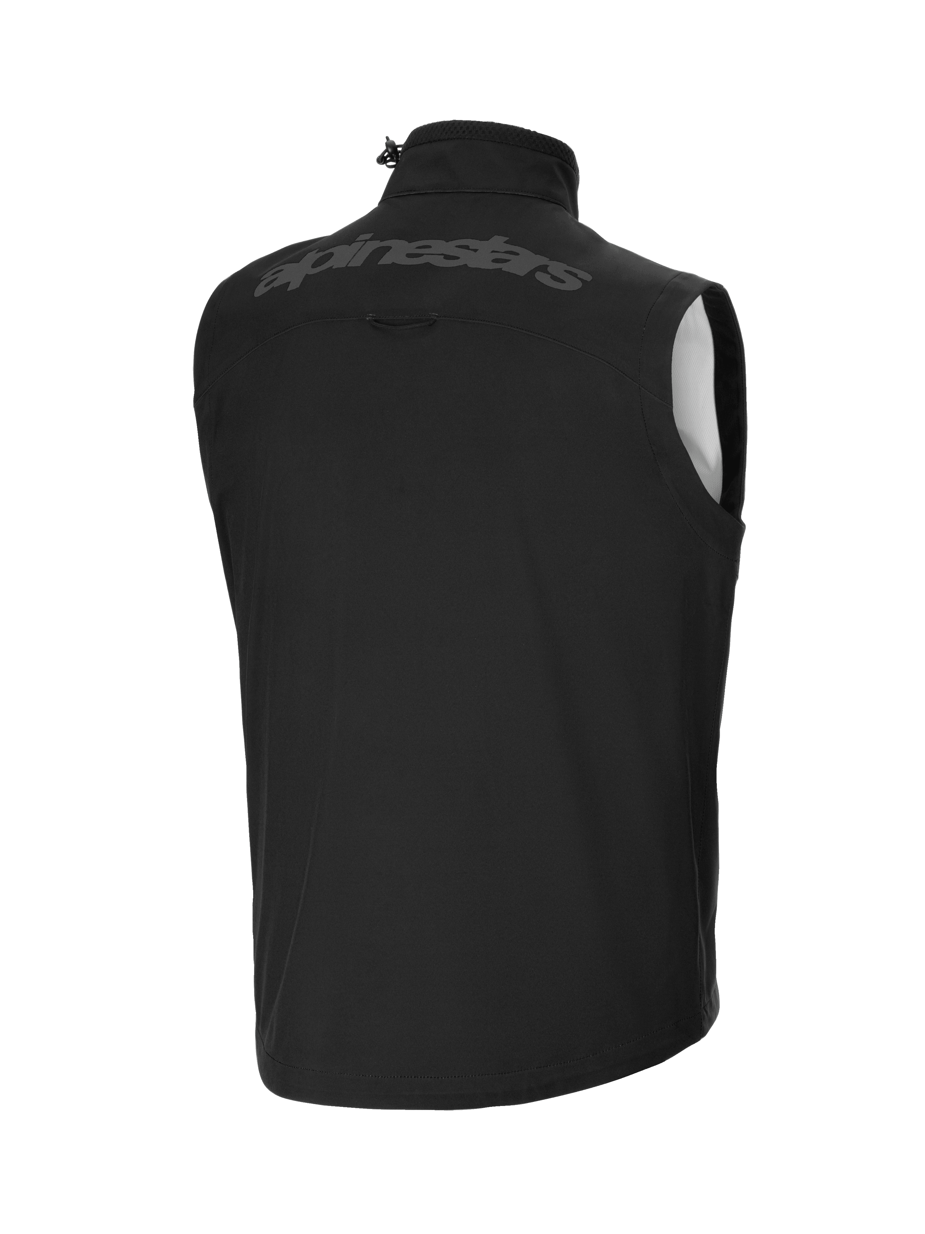 Alpinestars Techstar Softshell Väst, svart, baksida med ett stort ton-i-ton Alpinestars-ordmärke över övre ryggen, vindtätt och lätt softshell-material, hög krage med justerbart snörlås, ergonomisk ärmlös design för lager-på-lager över off-road-utrustning.