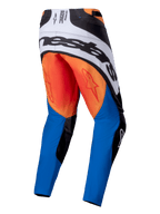 Alpinestars 2025 Techstar Melt byxor, motocrossbyxor, orange, blå och vita, vy bakifrån med stor svart Alpinestars-logotyp på en vit panel, orange säte med röda stjärnlogotyper och blå underben