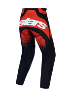 Alpinestars Techstar Swan byxor, högpresterande motocrossbyxor för herr, röda och svarta med vit logotyp på sätet, vy bakifrån.