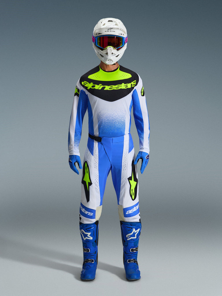 2026 Techstar Knif Gear Set