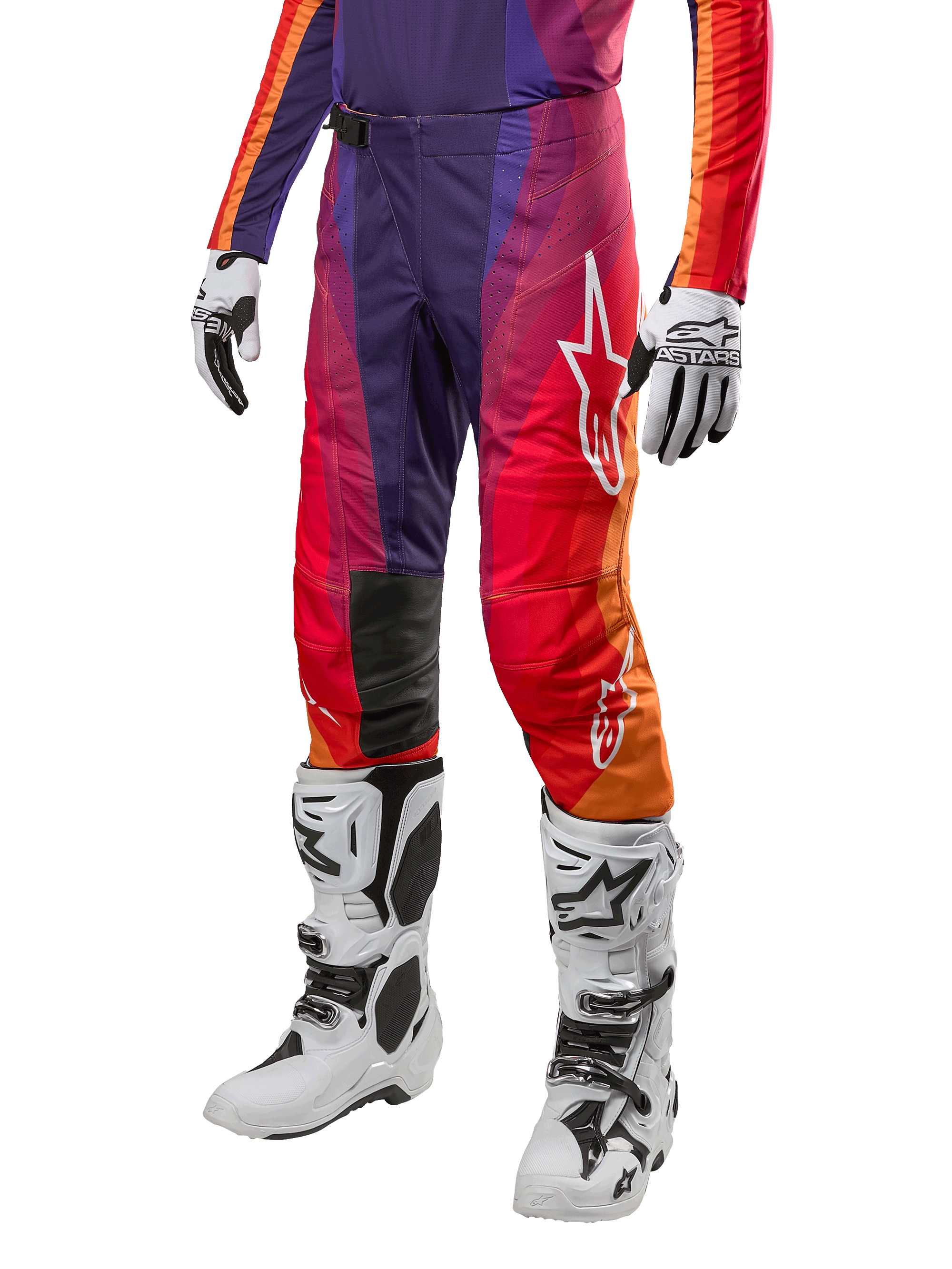Alpinestars 2024 Techstar Pneuma byxor, motocrossbyxor, djupt lila med orange och mörkblå detaljer, vit A-star logotyp på låret, svarta läderpaneler vid knäna, högpresterande terrängutrustning