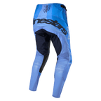 Alpinestars 2024 Techstar Pneuma byxor, motocrossbyxor, mörkblå och ljusblå, baksida med tydlig logotyp på sätet, mörkblå förstärkta paneler på insidan av låren och ljusblått lättviktschassi för terrängprestanda.