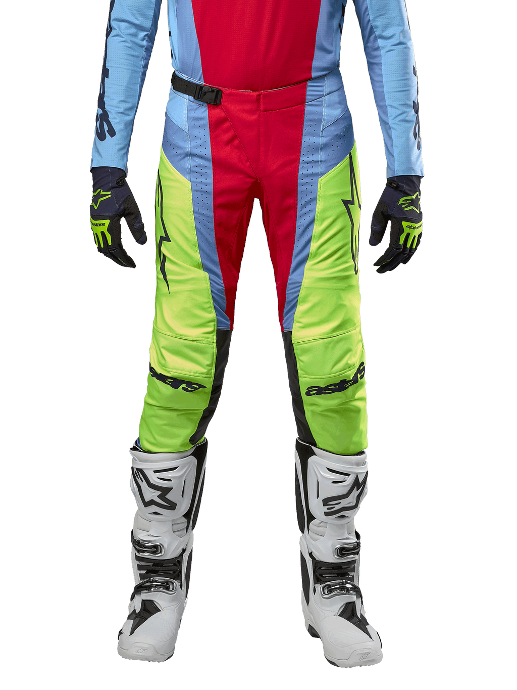 Alpinestars 2024 Techstar Ocuri byxor, motocrossbyxor, ljusblå, gul fluo och bärröd, bärs med matchande tröja och vita motocross-stövlar, med livfulla färgblockerade paneler och svarta logotyper, slitstark design med racingpassform