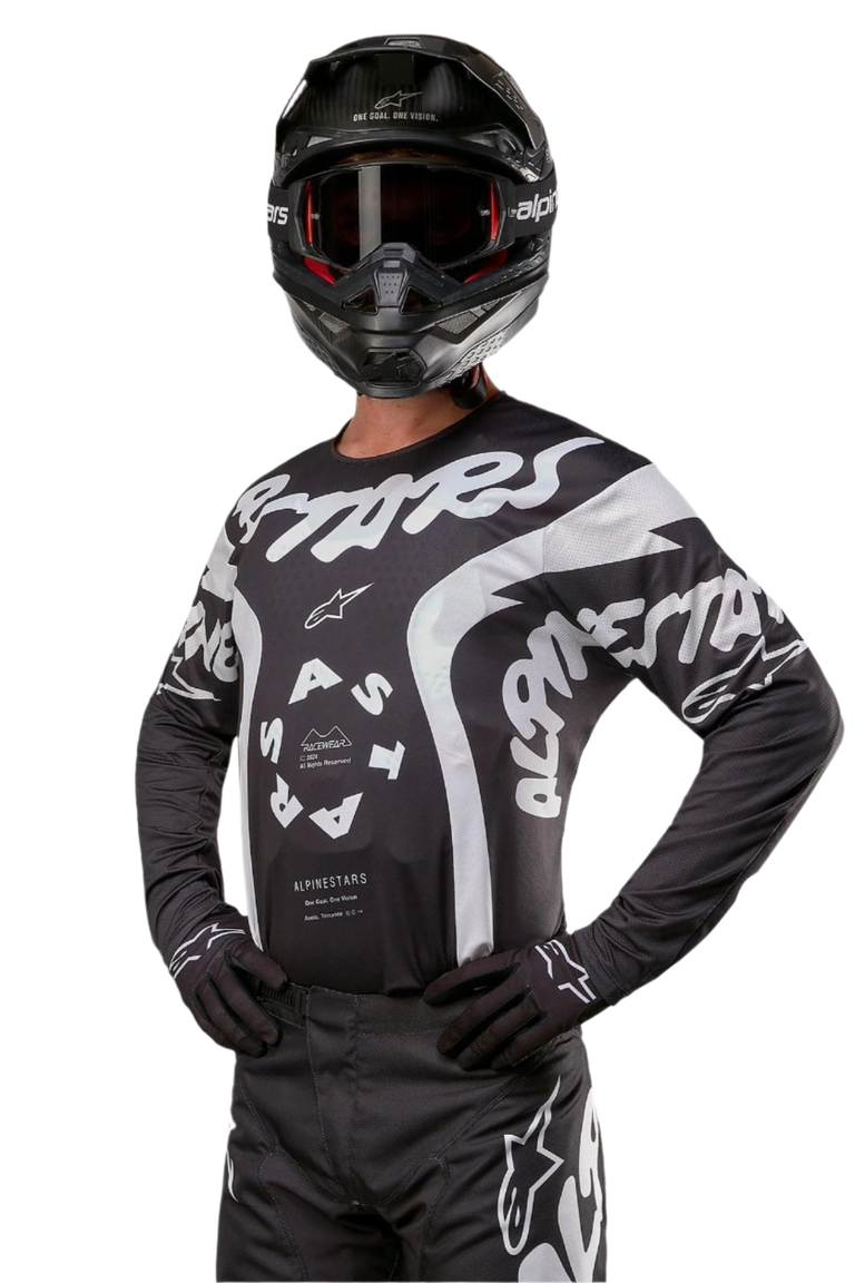 2024 Racer Hana Tröja