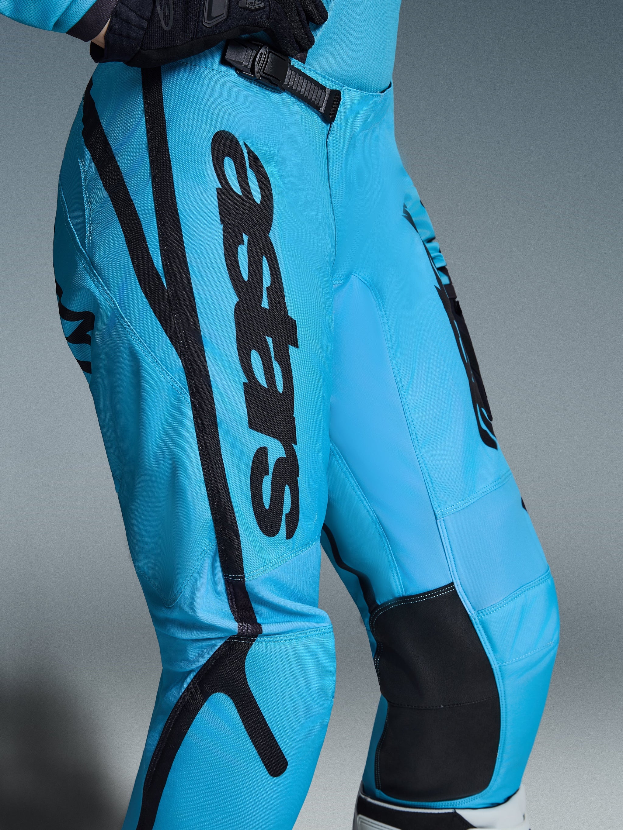 2026 Woman Stella Fluid Apex Pants