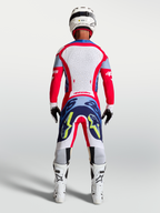 Alpinestars Supertech Dyna tröja och 2027 Supertech Dyna Gear Set, röd och vit motocross-outfit för herr, vy bakifrån.